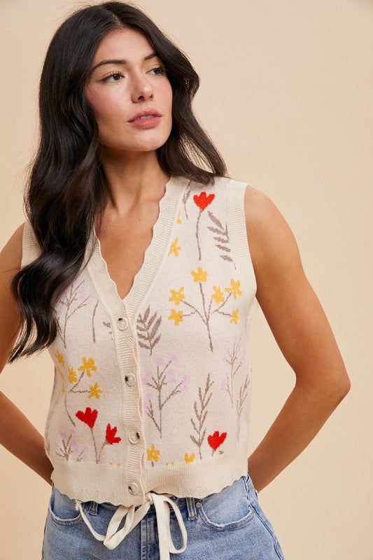 Floral Pattern Scallop Edge Detail Sweater Vest