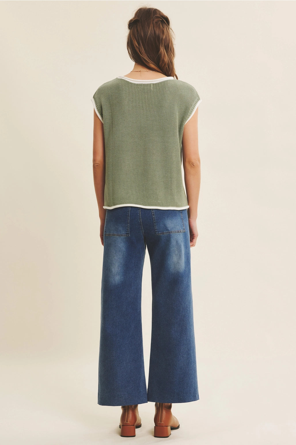 Contrast Rolled Edge Knitted Sweater Vest with Round Neck - Green