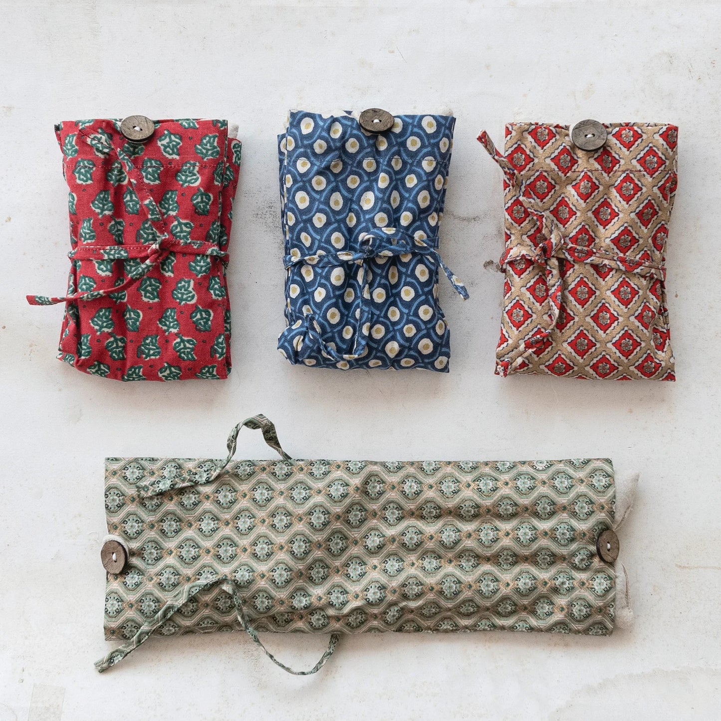 Microwaveable Hot/Cold Pack Filled with Lentils & Lavender Tied
