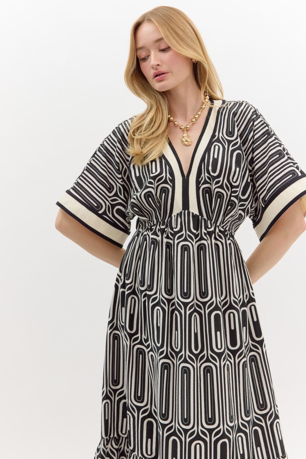 Abstract Maxi Dress - Black (S-2X)