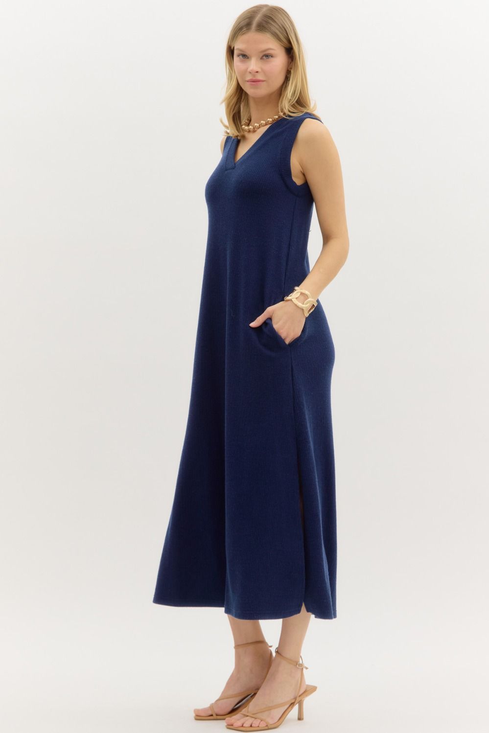 Solid V-neck Rib Textured Midi Dress