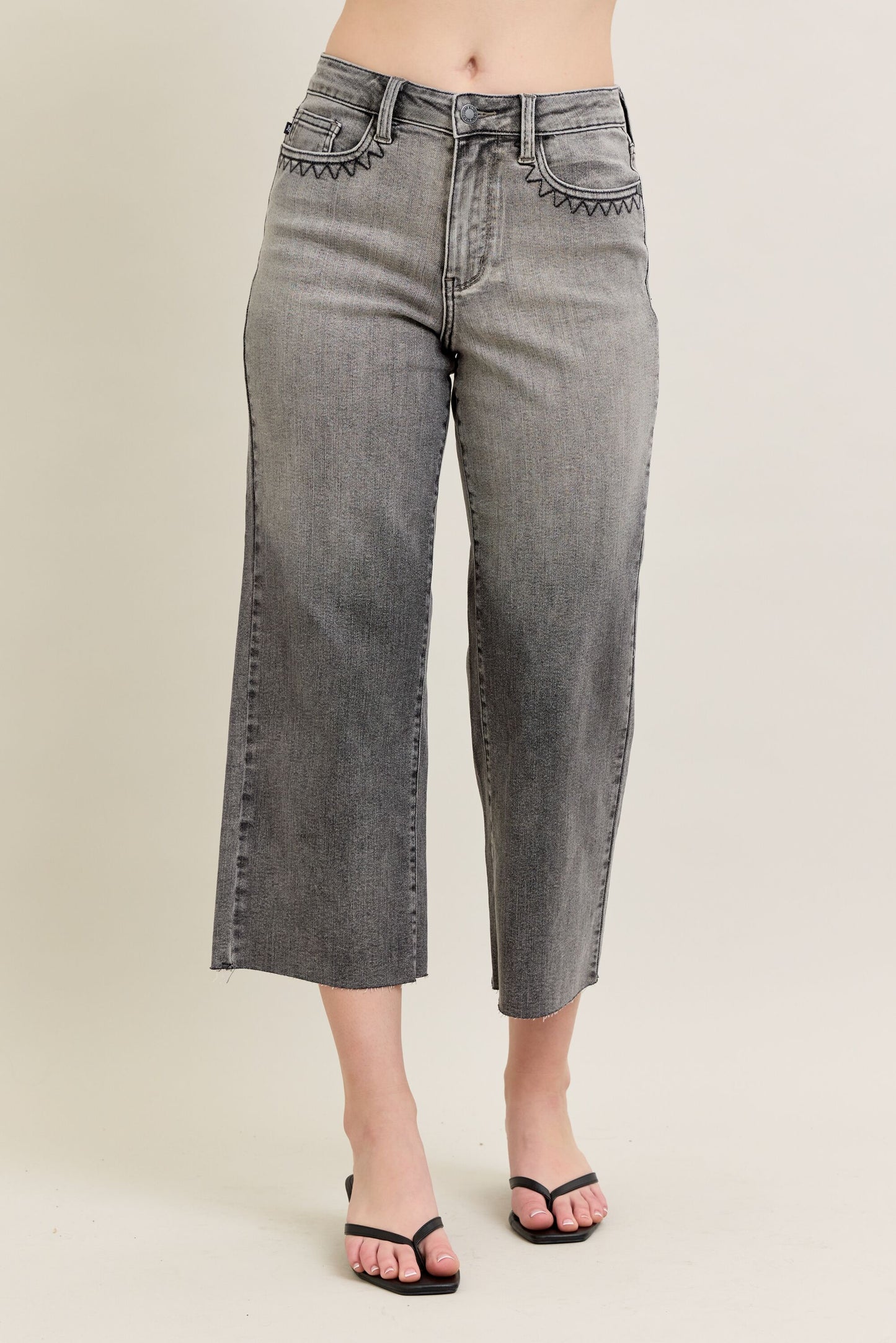 Judy Blue HW Vintage Grey Wash & Front Pocket Embroidery Crop Wide Jeans