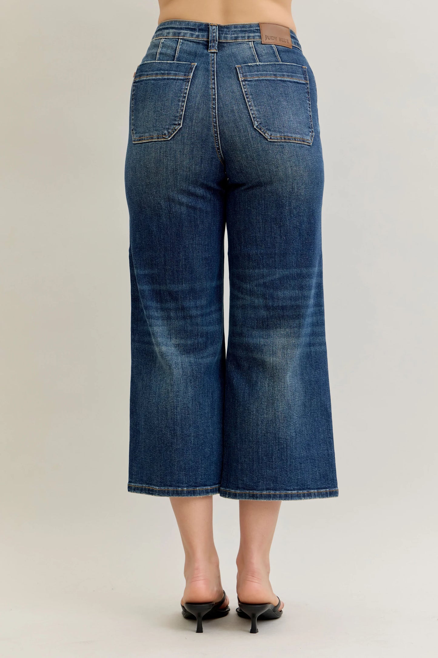Judy Blue HW Wide Crop Utility & Patch Pocket Jeans