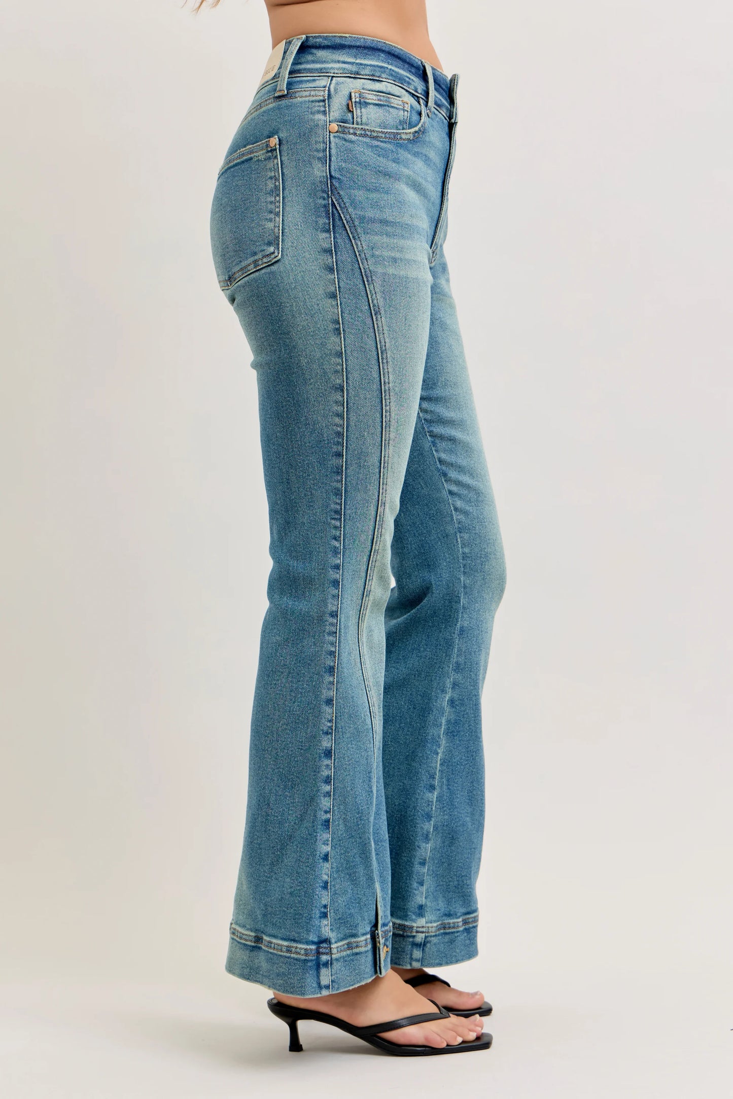 Judy Blue HW Vintage Wash Flare Jeans