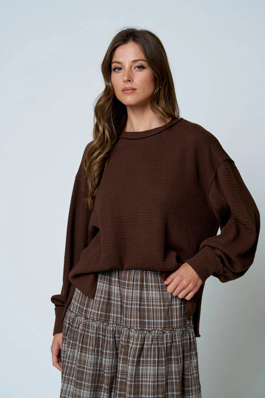 Textured Exposed Seam Sleeve Knit Top