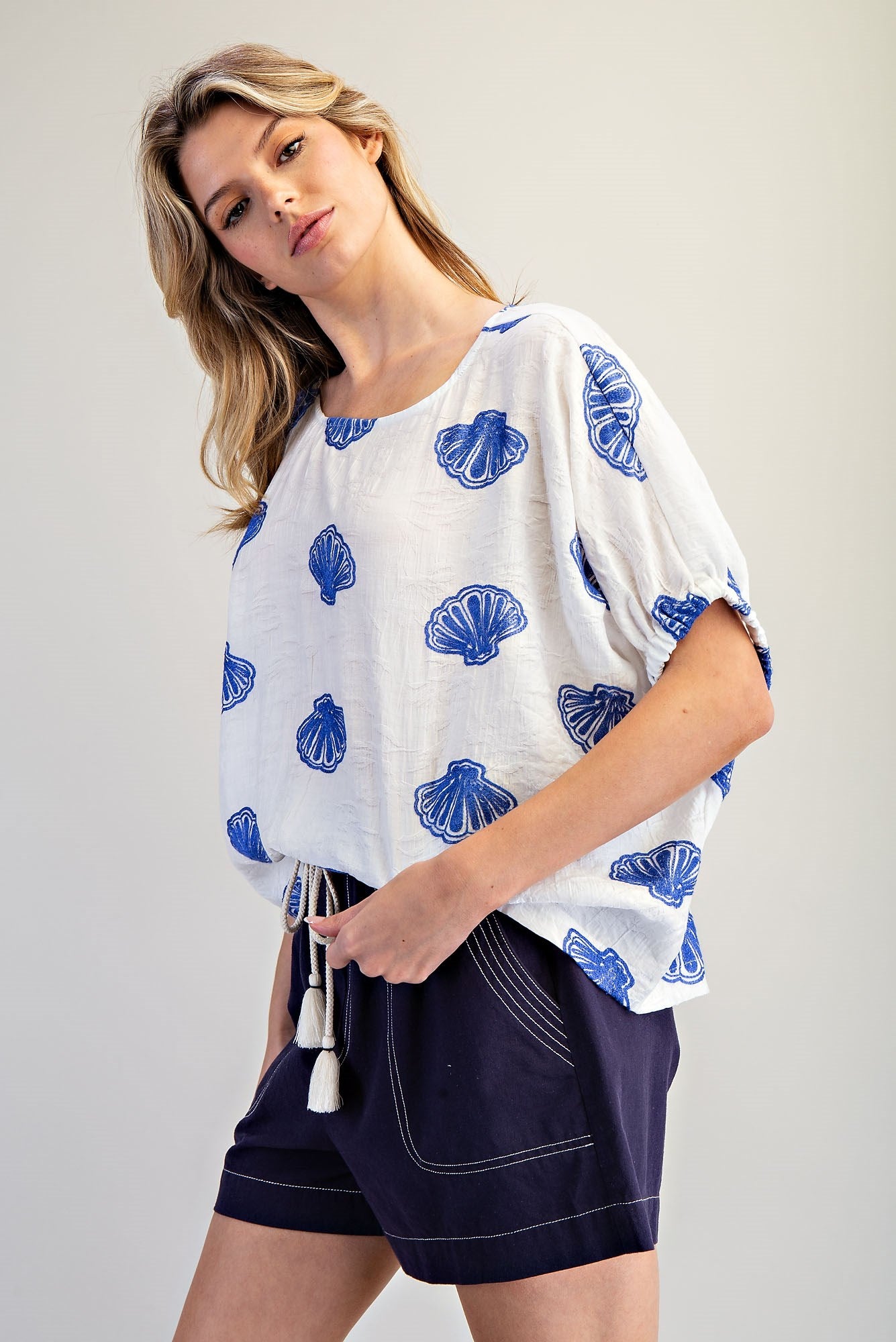 Seashell Embroidered Elastic Cuff Top