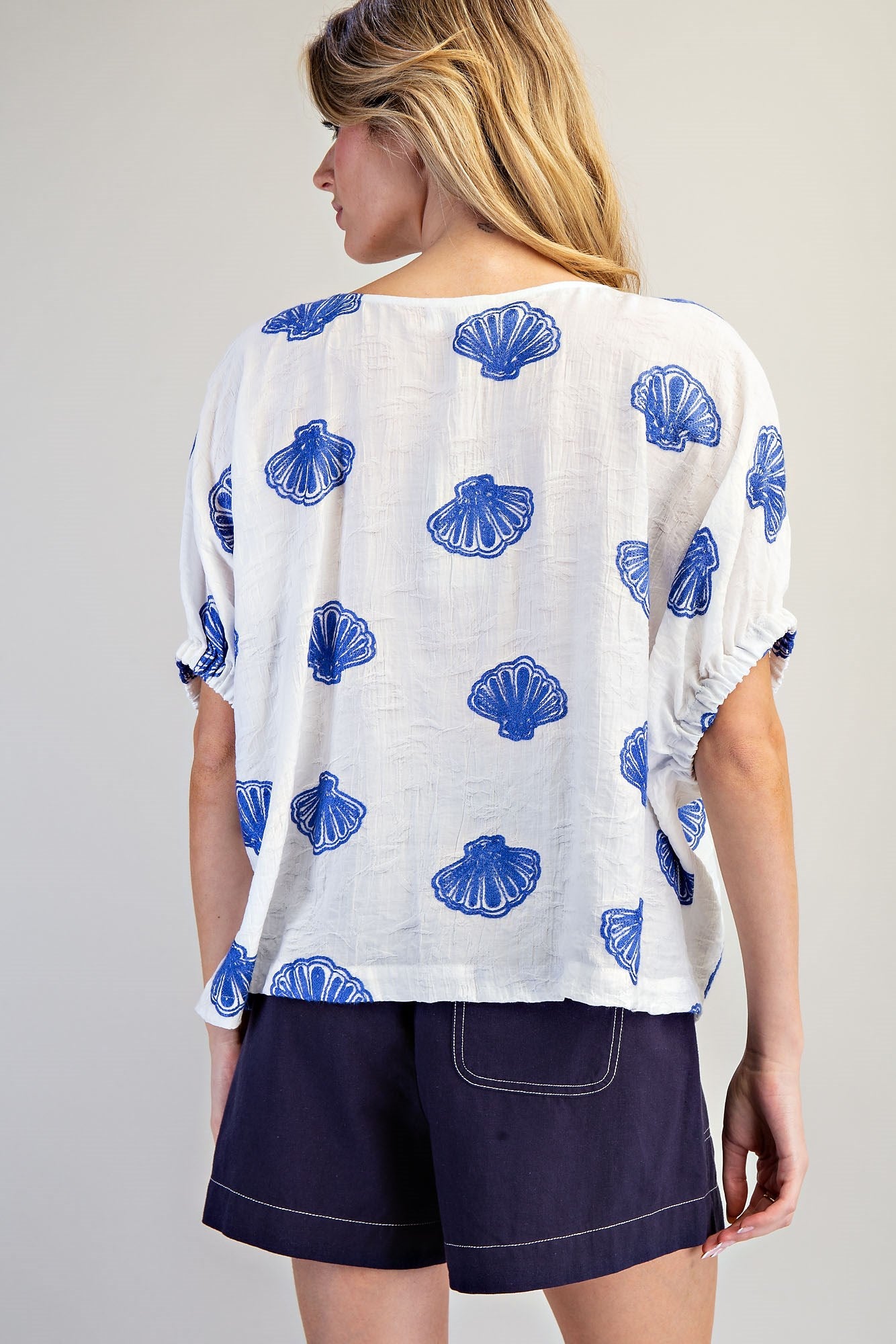 Seashell Embroidered Elastic Cuff Top