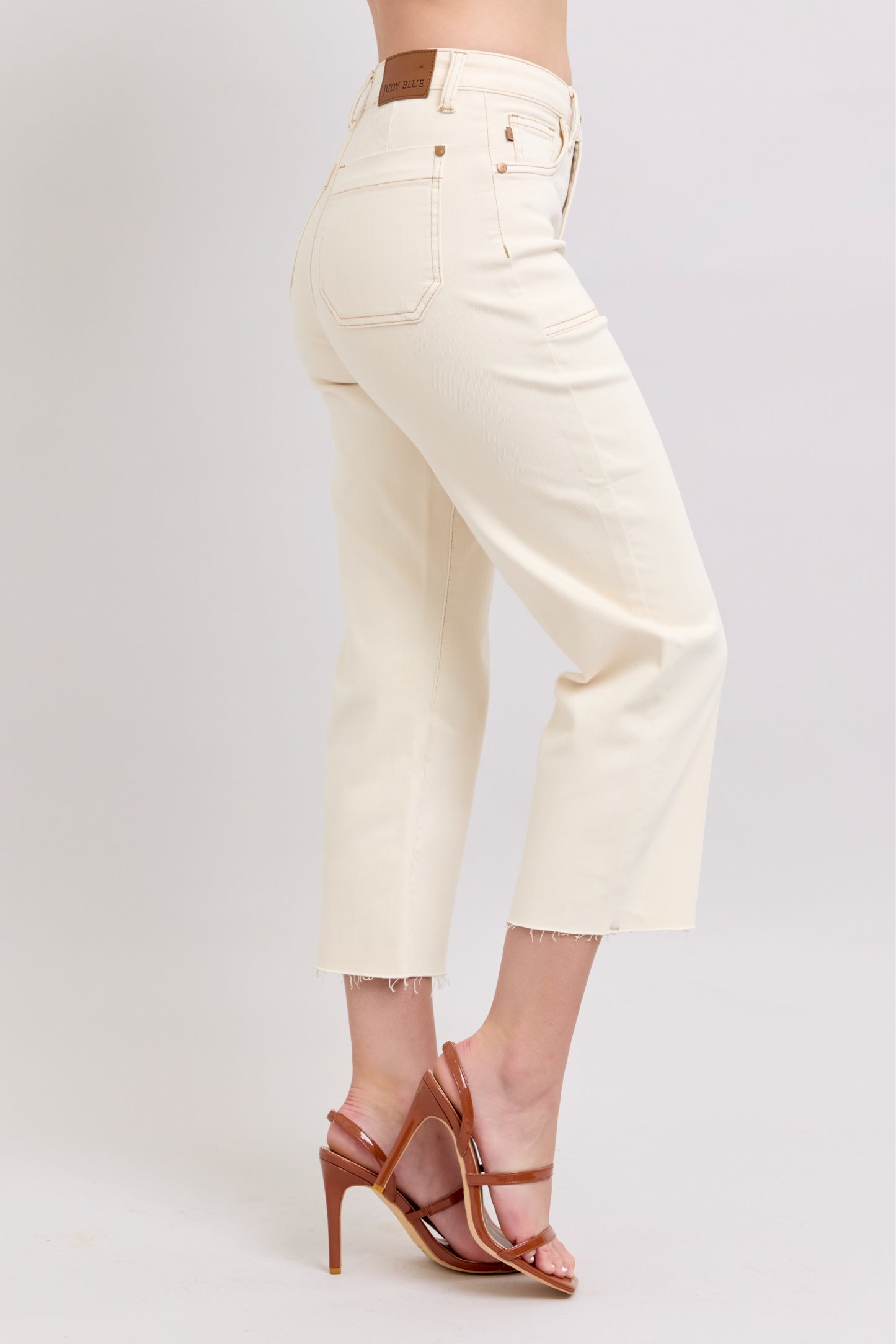Judy Blue HW Garment Dyed Crop Wide (Ecru)
