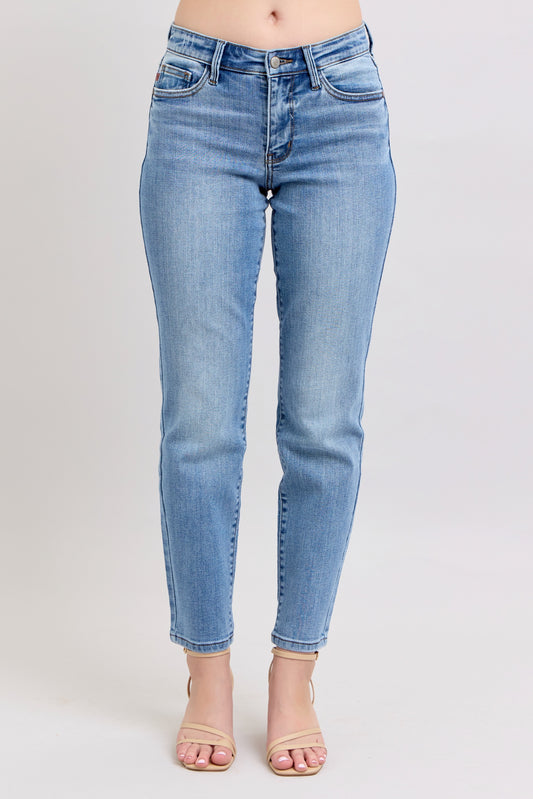 Judy Blue MR Vintage Wash Slim Fit