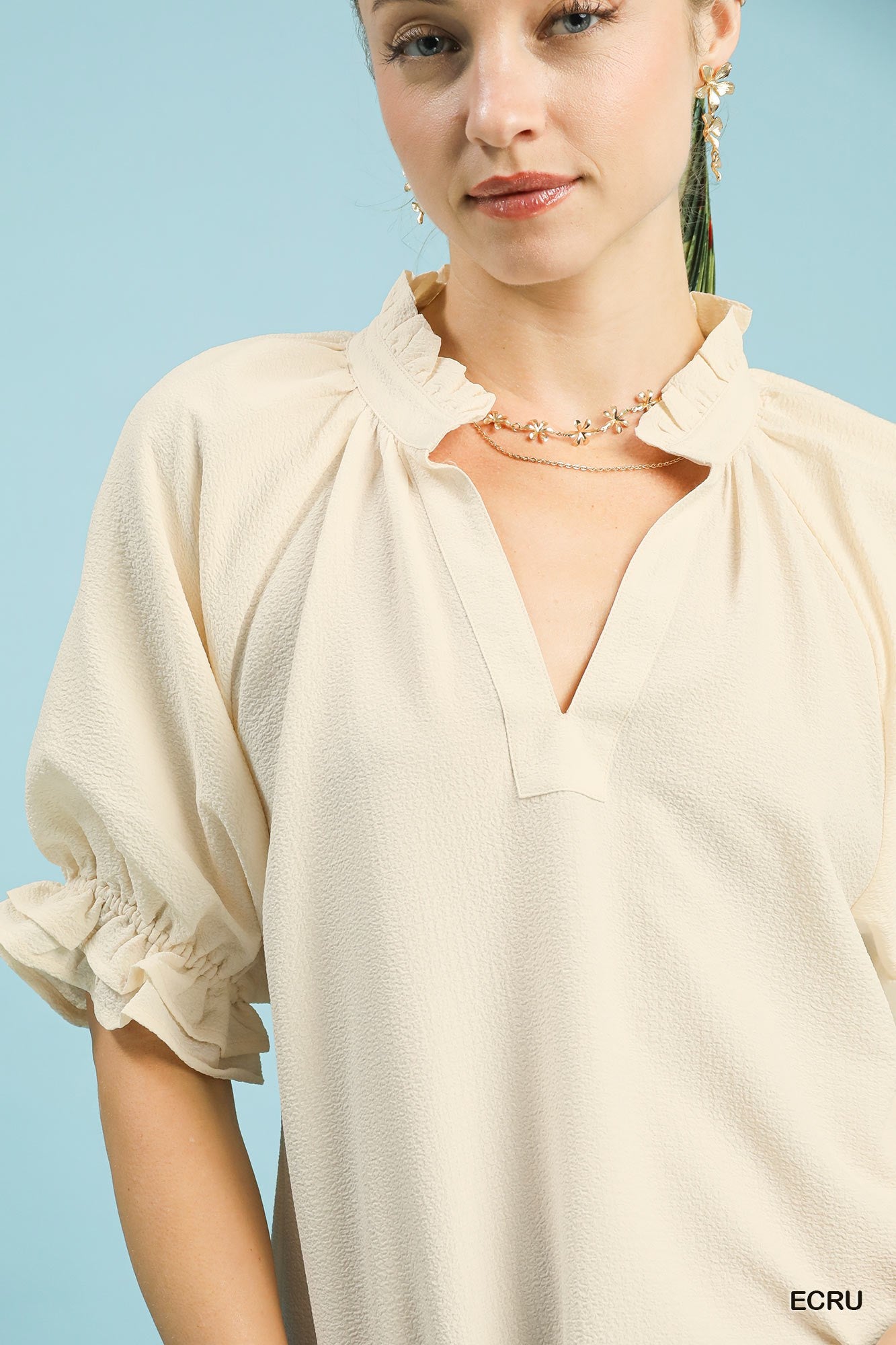 Ruffle Collar Puff Sleeve Top