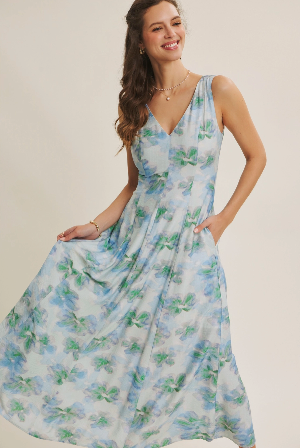 Vertical Panel Airy Watercolor Floral Maxi Dress