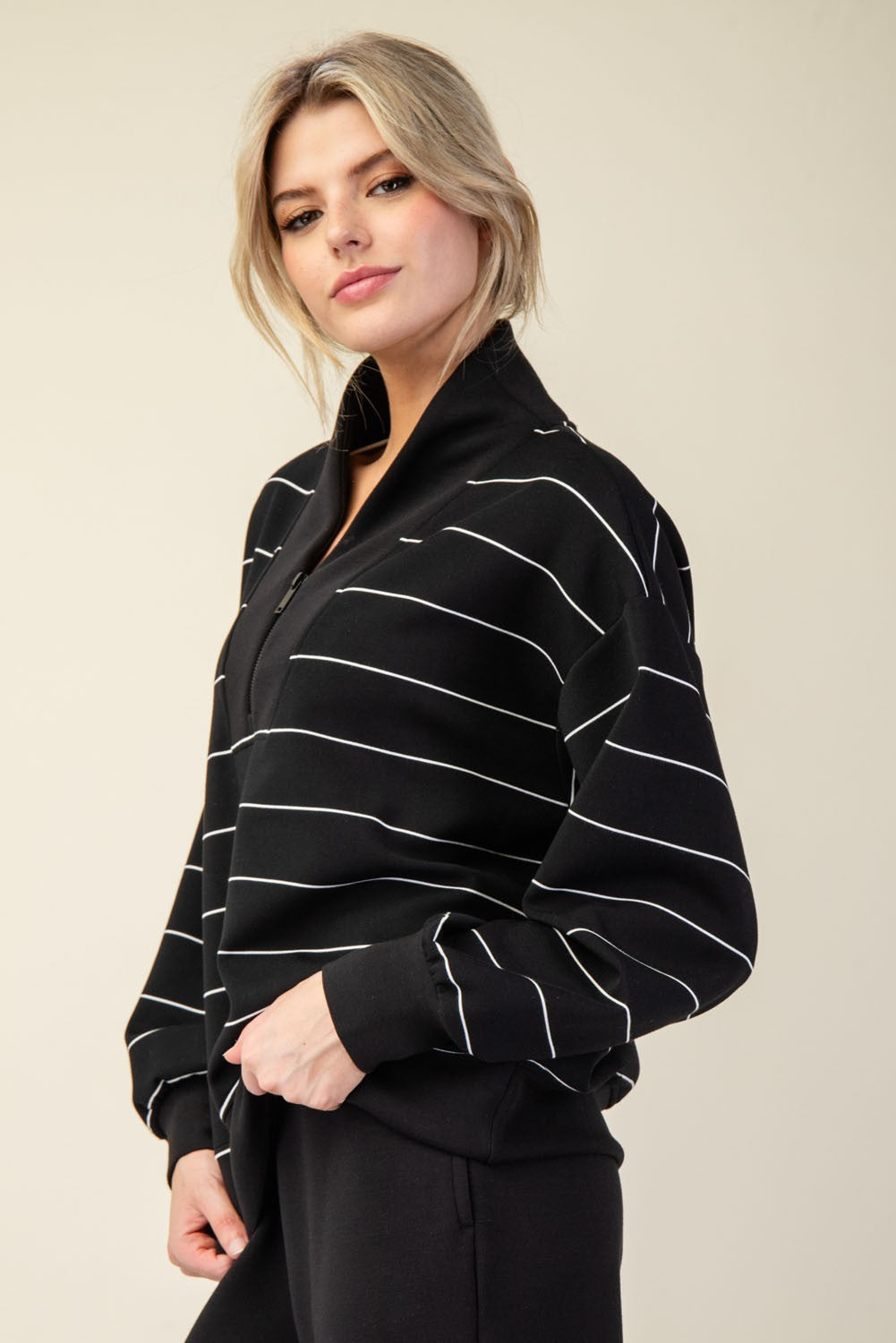 Modal Scuba Stripe V-neck Zipper Top