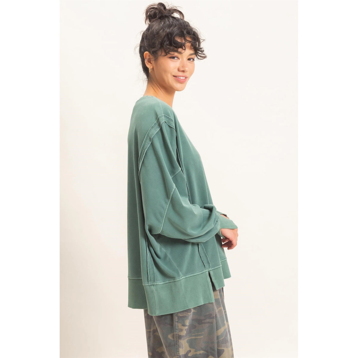 Oversized Raw Edge Sweatshirt