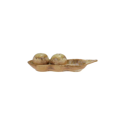 Stoneware Peas in a Pod Shaped Salt & Pepper Shakers