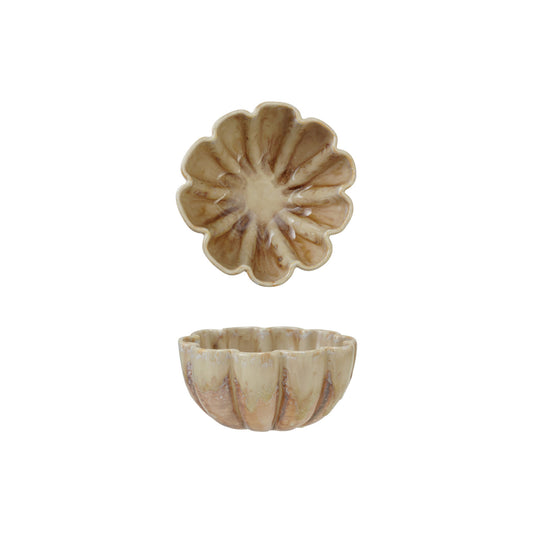 Stoneware Fluted Scalloped Bowl