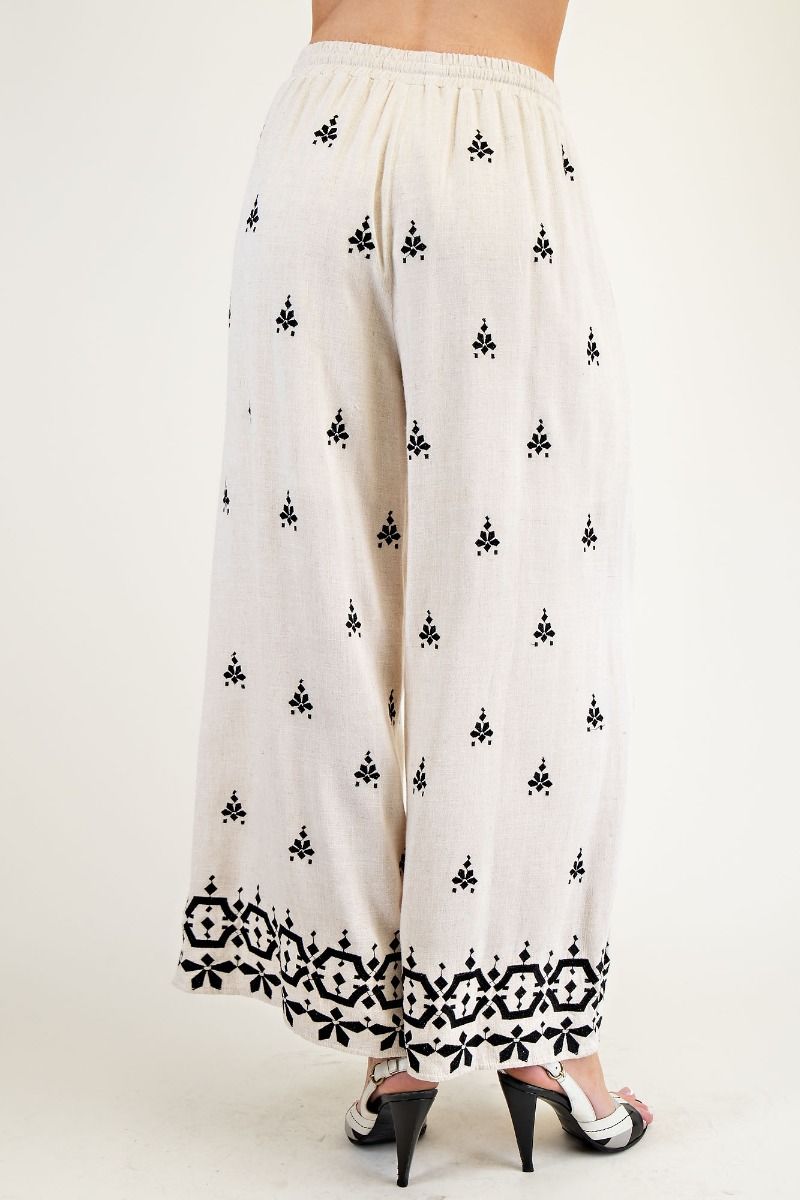 Border Pattern Embroidered Pants