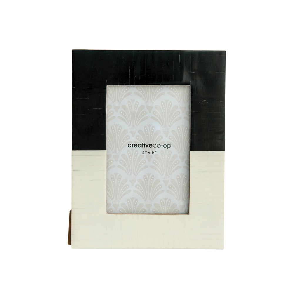 Black & White Resin Photo Frame (Holds 4" x 6" Photo)